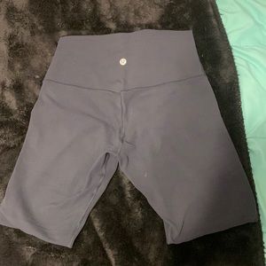 SOLD- blue lulu leggings